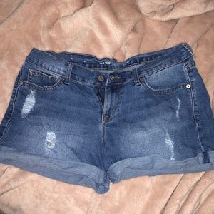 Boyfriend Fit Shorts